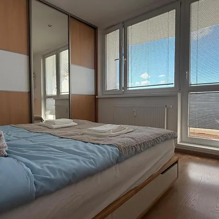 Apartmán Cozy Themed With View And Centrum In 8 Minutes *
