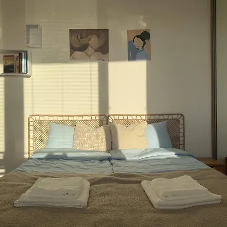Cozy Themed With View And Centrum In 8 Minutes *